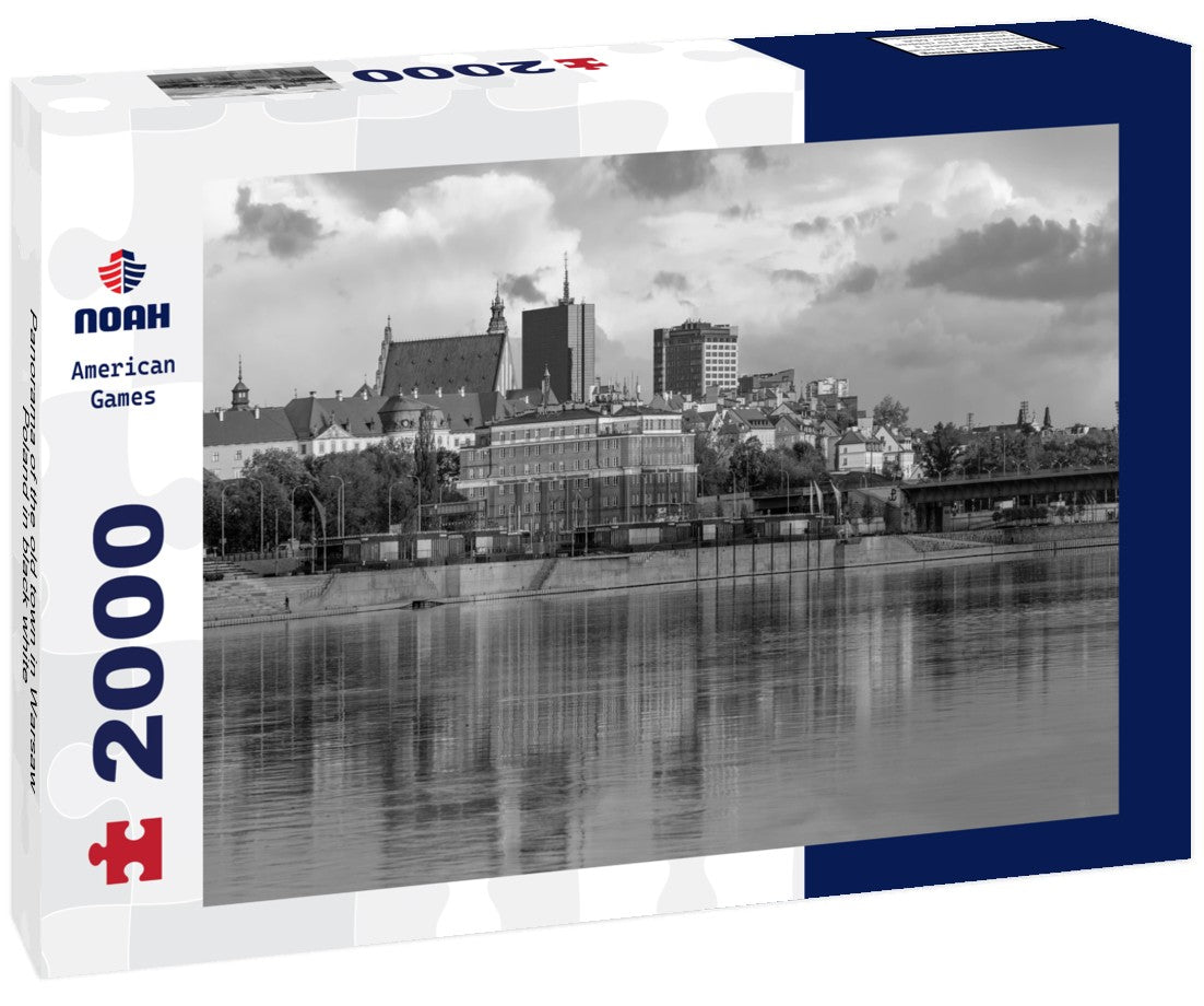 the old town in Warsaw, Poland 2000pc PuzzleBlack and White