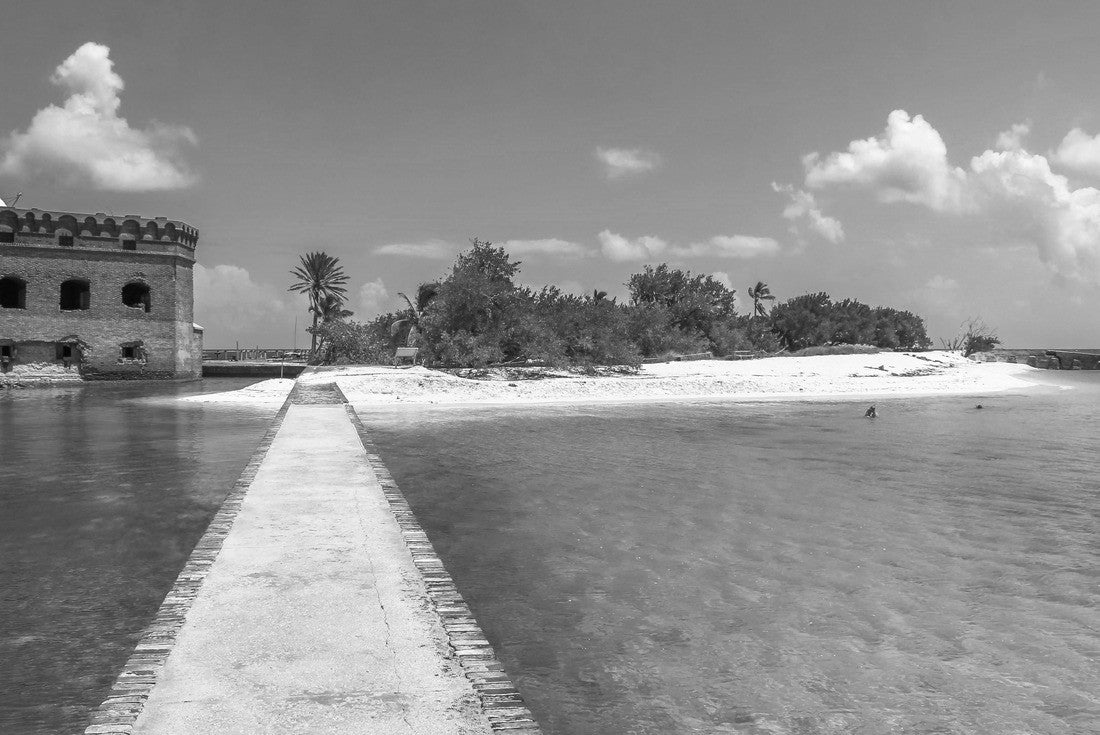 The tropical waters of the Gulf of Mexico surround Historic Fort Jefferson in the Dry Tortugas National Park known for its famous bird, marine life and great place for swimming and snorkeling 2000pc PuzzleBlack and White