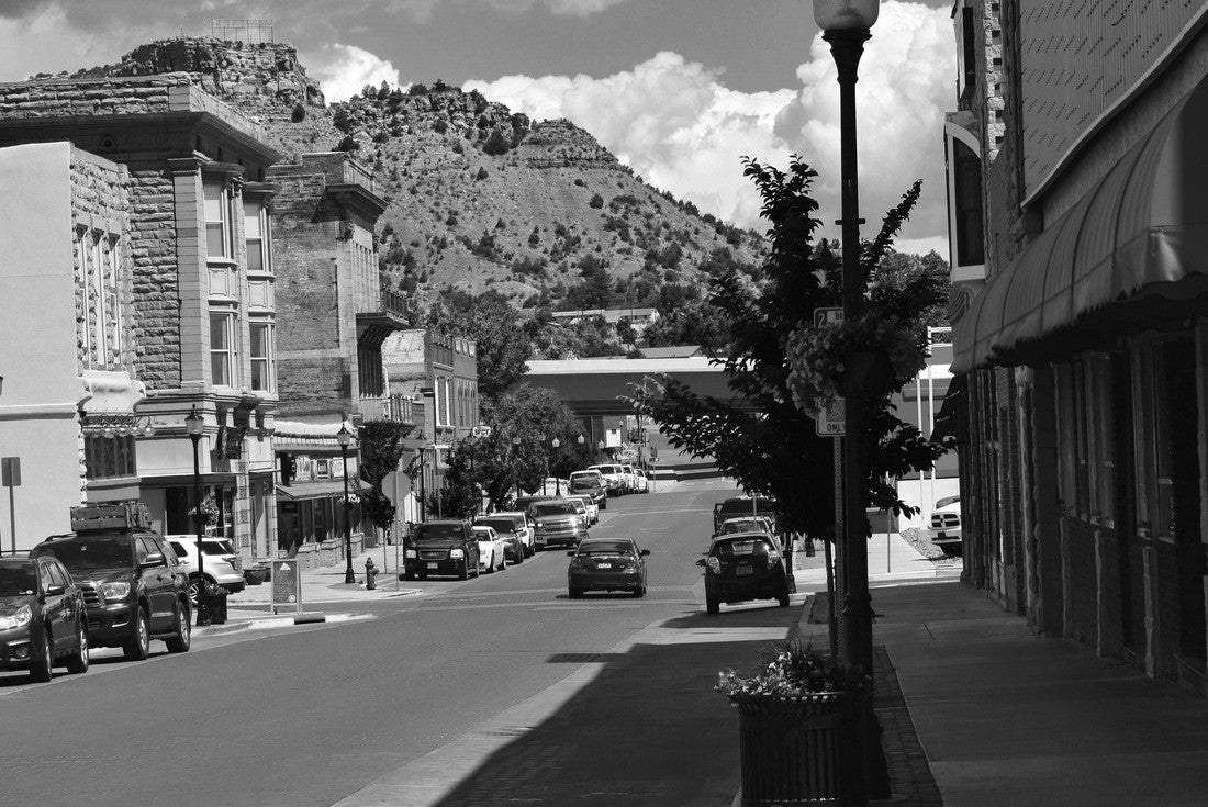 Downtown Trinidad, Colorado 2000pc PuzzleBlack and White