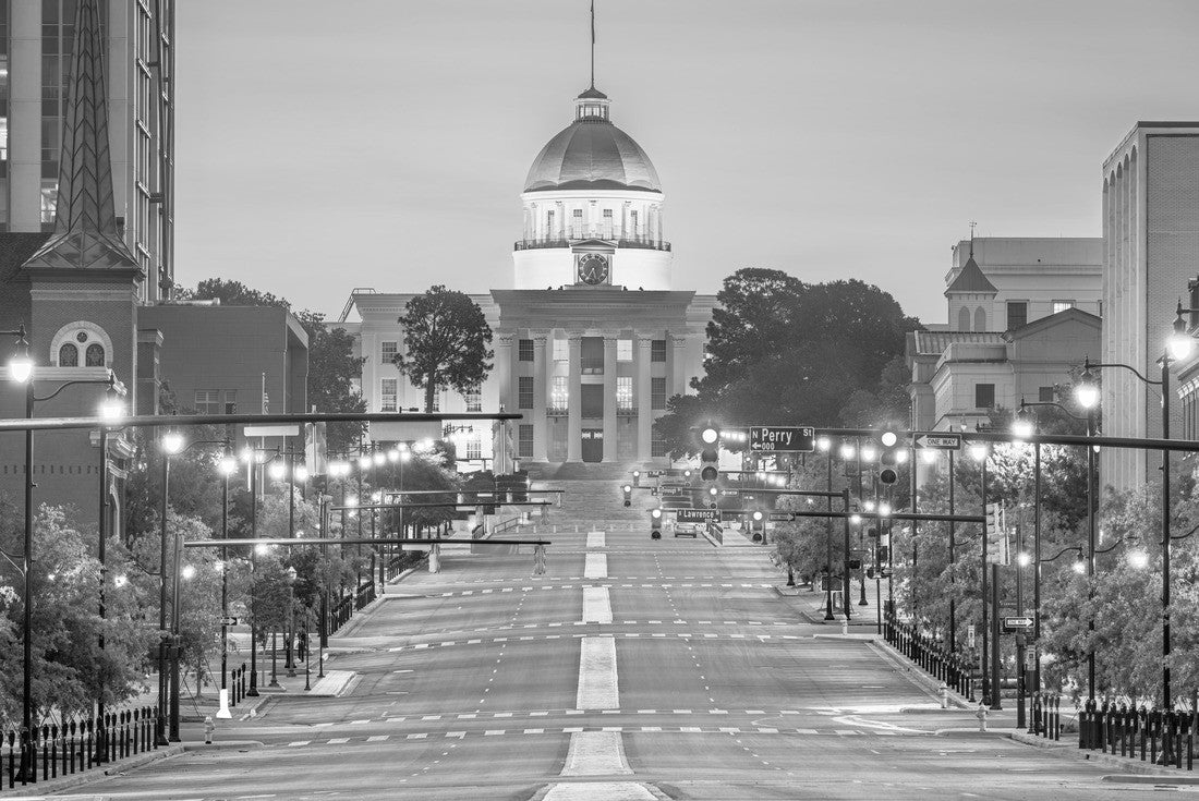 Montgomery, Alabama, USA with the State Capitol at dawn 2000pc PuzzleBlack and White