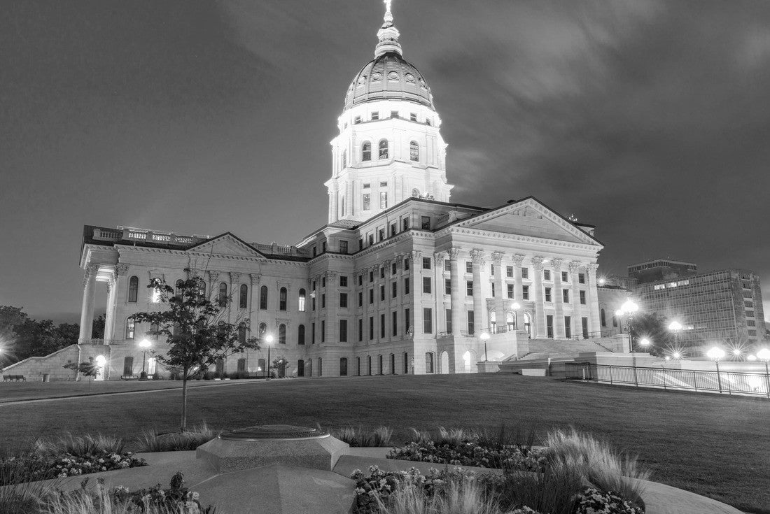 Exterior of the Kansas State Capital Building in Topeka, Kansas at Night 2000pc PuzzleBlack and White