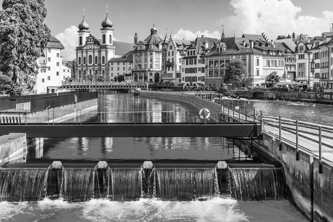 the medieval old town in Lucerne, Switzerland 2000pc PuzzleBlack and White