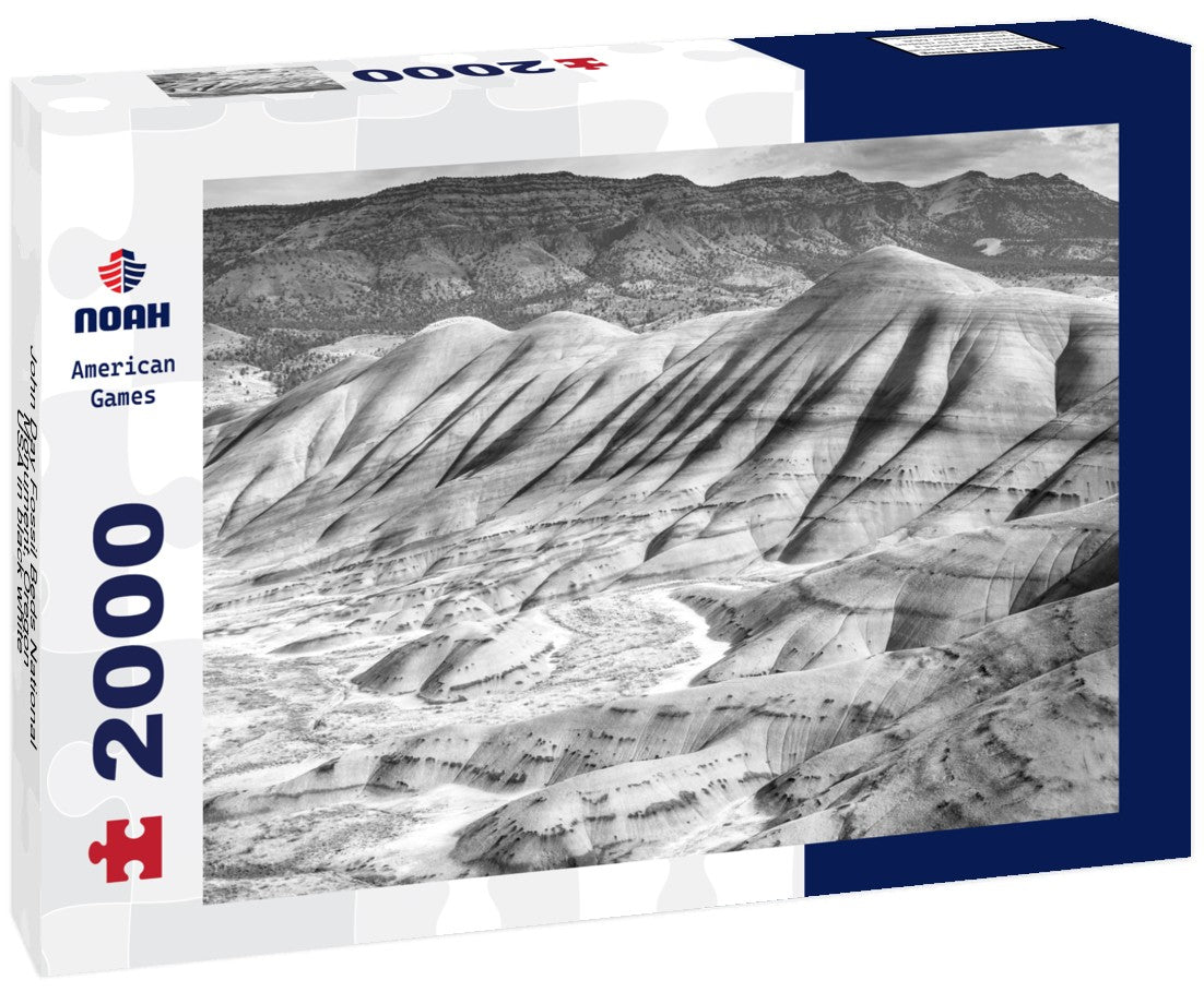John Day Fossil Beds National Monument, Oregon-USA 2000pc PuzzleBlack and White