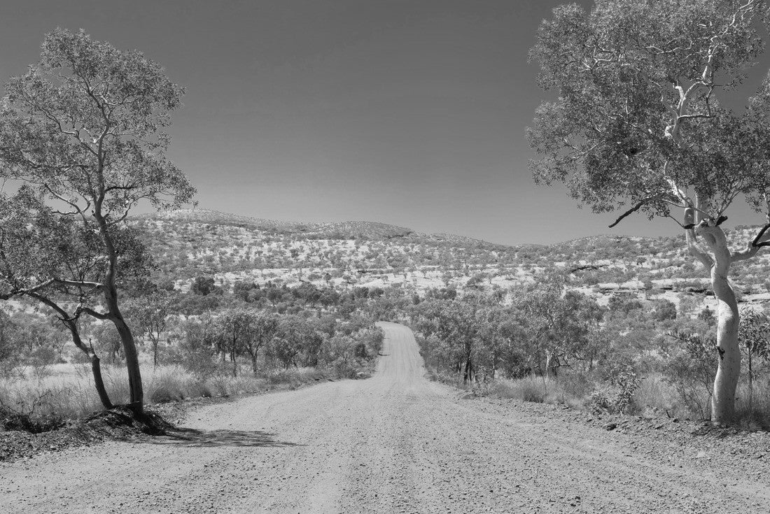 Travelling the Pilbara Region in Western Australia, Hamersley Range, Karijini National Park, Western Australia, Australia 2000pc PuzzleBlack and White