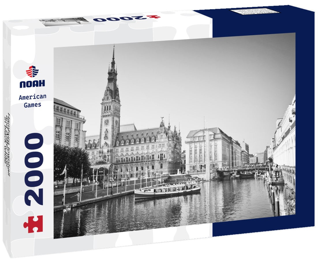 Hamburg townhall and Alster river 2000pc PuzzleBlack and White