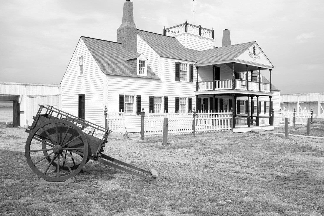 Historic Fort Union Trading Post National Historic Site in North Dakota, USA, built 1828, Bourgeois House, today Visitor Center 2000pc PuzzleBlack and White