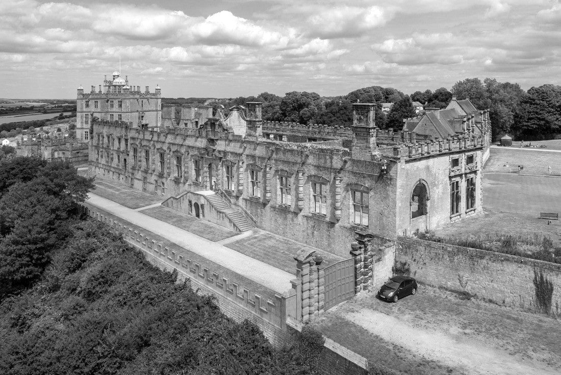 Noah Jigsaw Puzzle Bolsover Castle in Derbyshire England in black white 2000 pieces