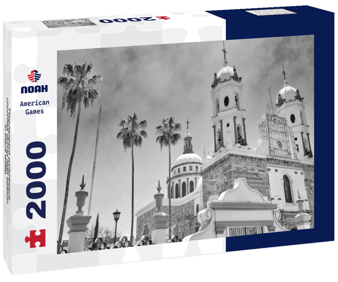 Tlaquepaque picturesque churches during high season 2000pc PuzzleBlack and White