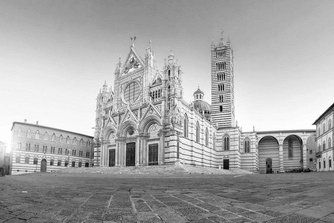 Siena Cathedral (Duomo di Siena) on sunrise, Tuscany, Italy 2000pc PuzzleBlack and White