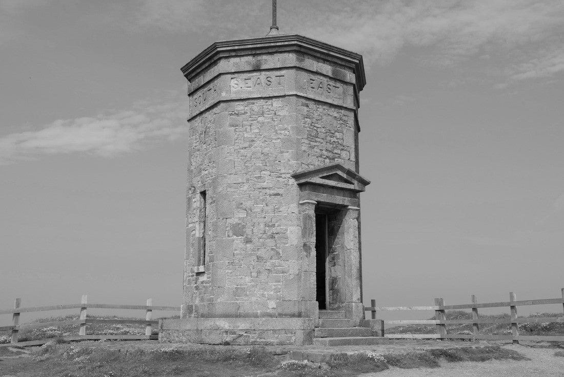 Noah Jigsaw Puzzle Pepper Pot Storm Tower on the Top of Compass Point Overlooking Bude on the South West Coast Path in Rural Cornwall, England, UK in black white 2000 pieces