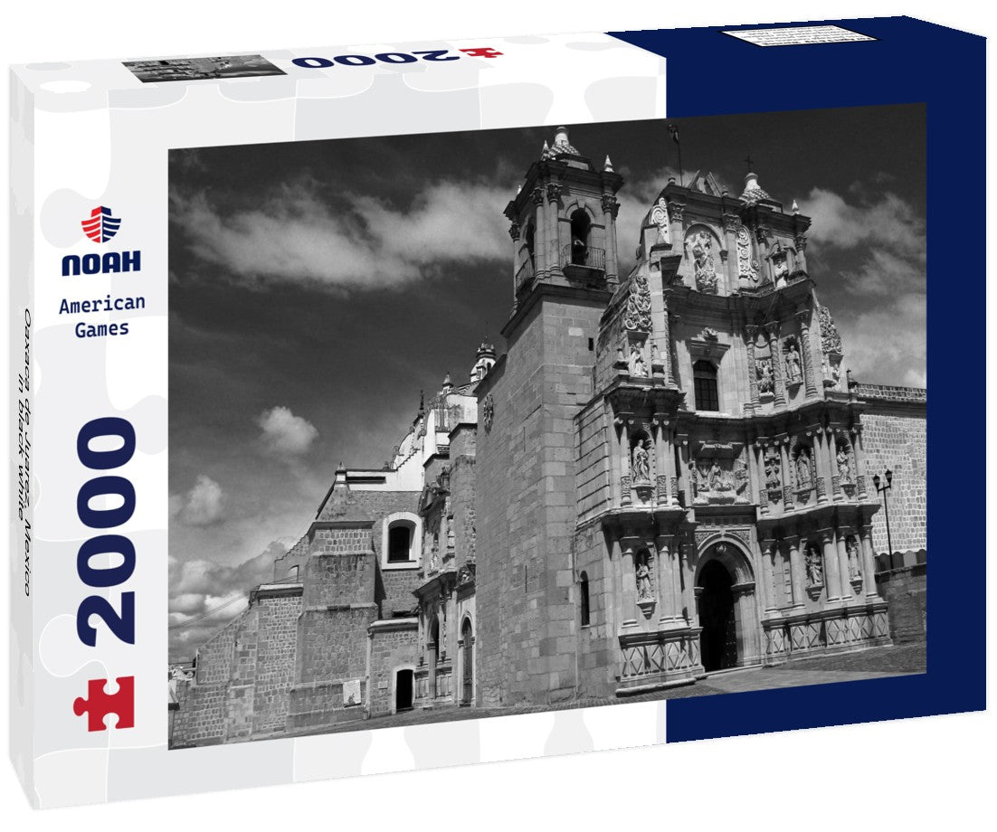 Oaxaca de Juarez, Mexico 2000pc PuzzleBlack and White