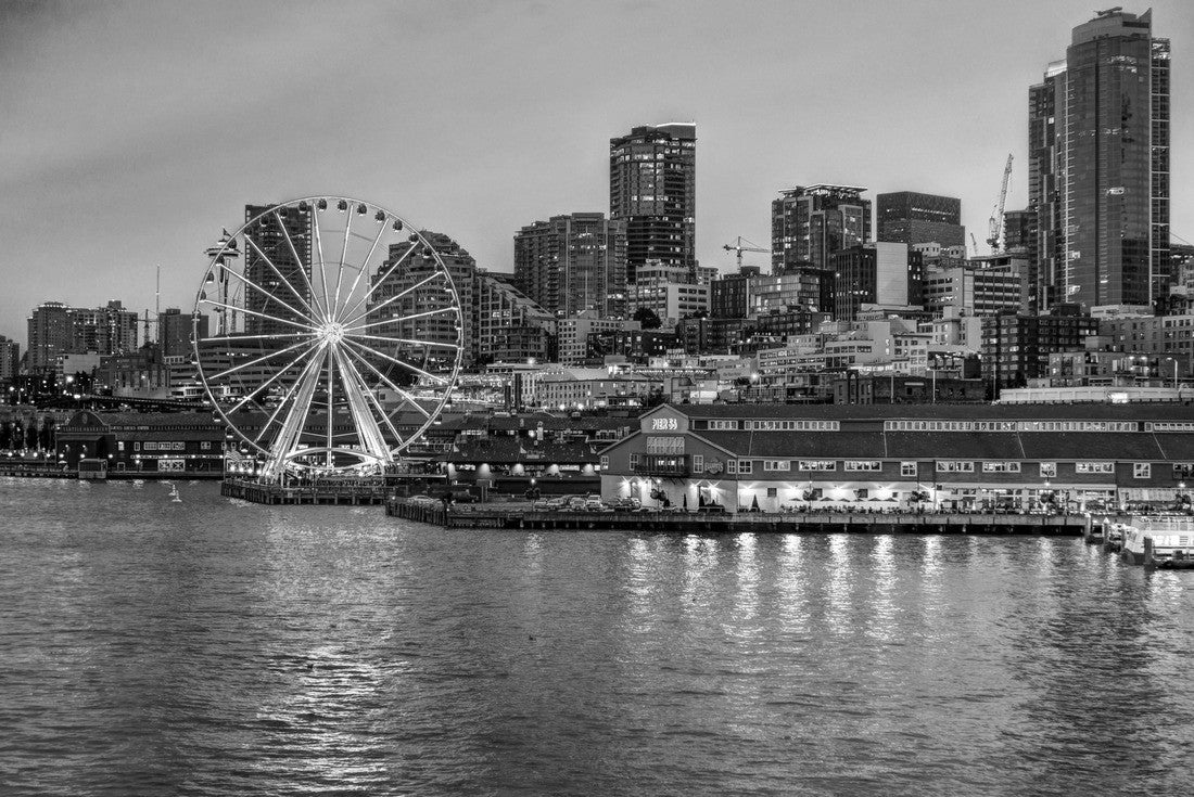A blue evening on the ferry near Pier 55 in Seattle, WA 2000pc PuzzleBlack and White