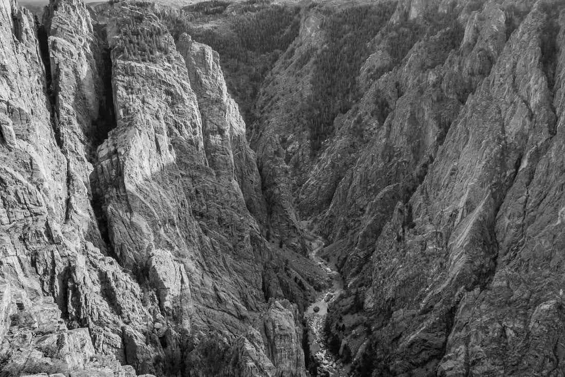 Colorado, Gunnison National Park. Scenic in Black Canyon 2000pc PuzzleBlack and White