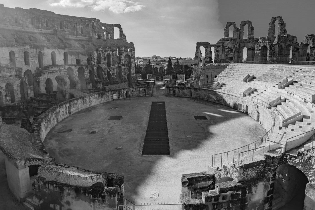 The beautiful amphitheater in El Djem is reminiscent of the Roman Colosseum and is one of the most popular landmarks in Tunisia 2000pc PuzzleBlack and White