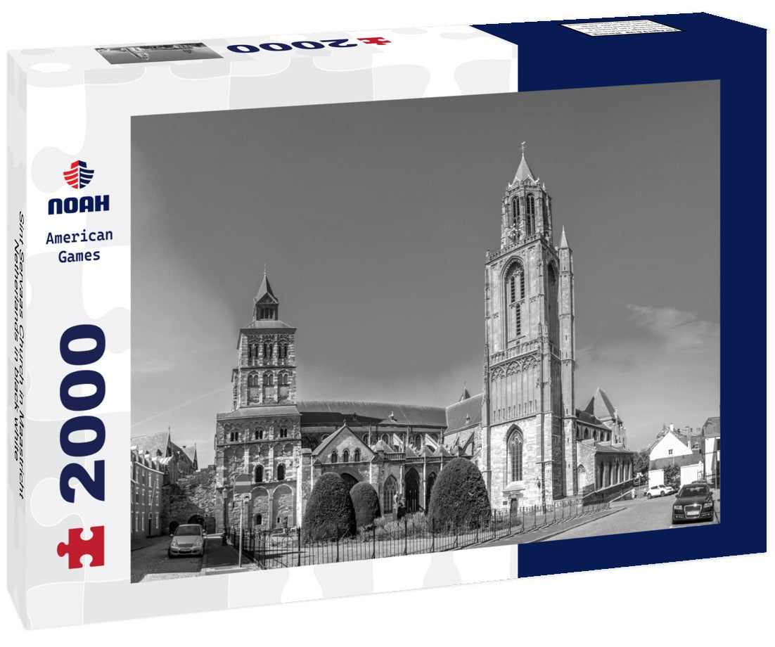 Sint Servaas Church in Maastricht, Netherlands 2000pc PuzzleBlack and White