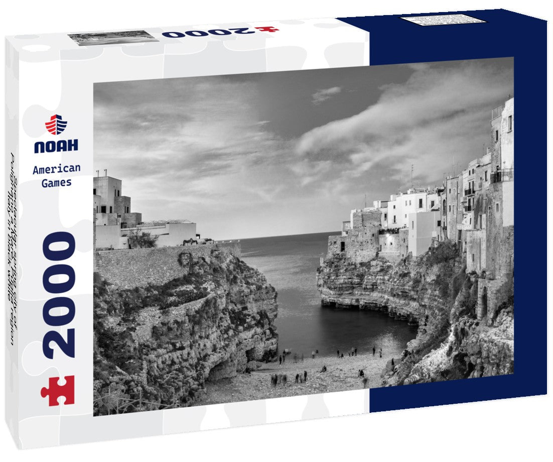 Spectacular spring city of Polignano a Mare, Puglia region, Italy 2000pc PuzzleBlack and White