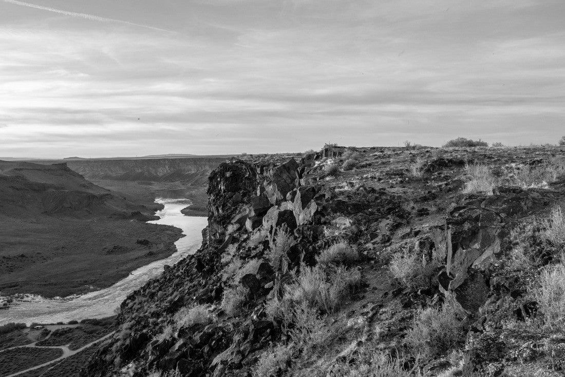 Kuna Idaho Sunset Canyon River Landscape 2000pc PuzzleBlack and White