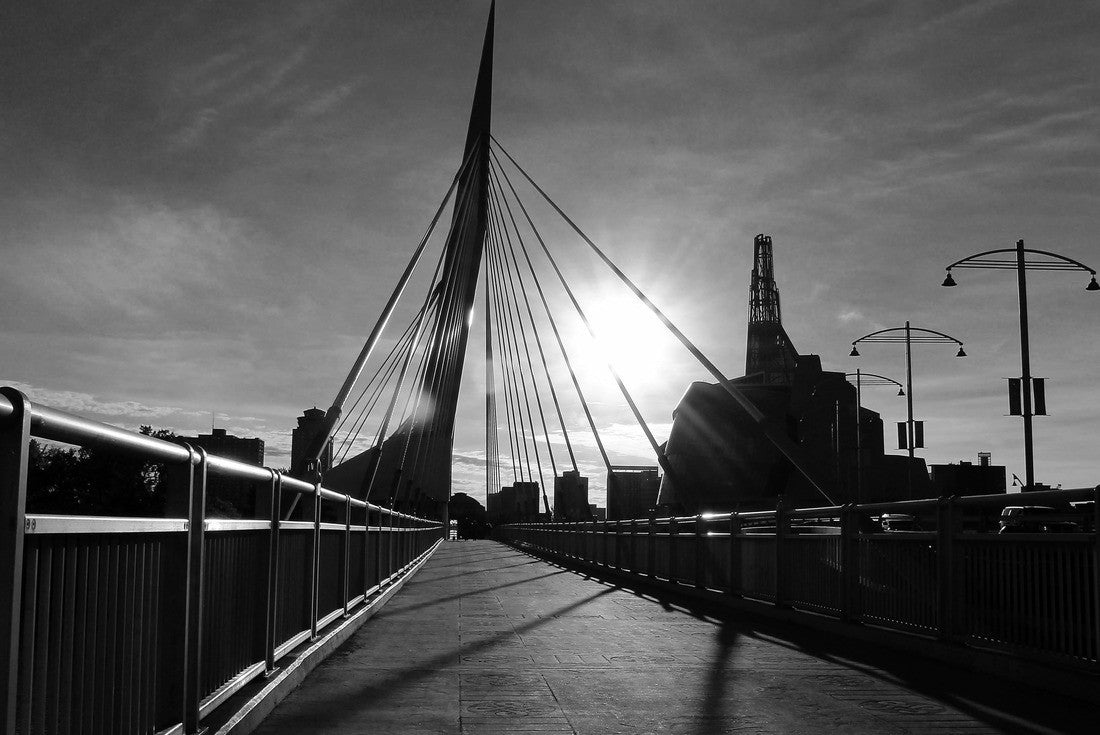 Provencher Bridge above the Red River at The Forks, in Winnipeg, Manitoba, Canada 2000pc PuzzleBlack and White