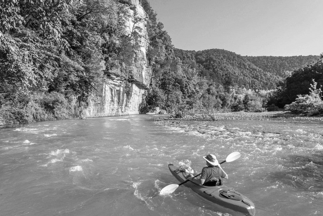 A kayaker is floating down the Buffalo River near Ponca, Arkansas 2000pc PuzzleBlack and White