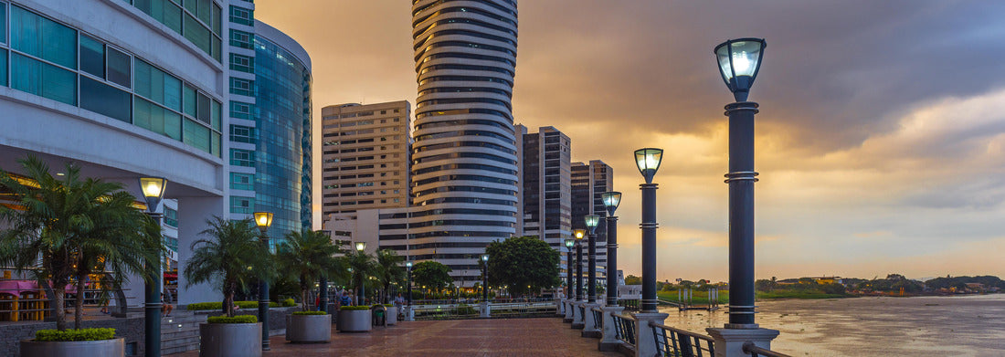 Guayaquil Ecuador 1000pc Panoramic Puzzle