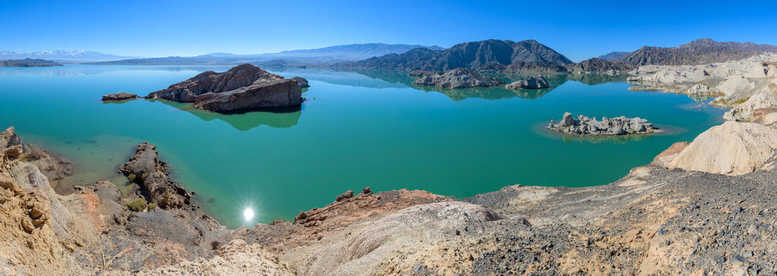 dry desert land at the Lago Cuesta del Viento reservoir in San Juan, Argentina 1000pc Panoramic Puzzle