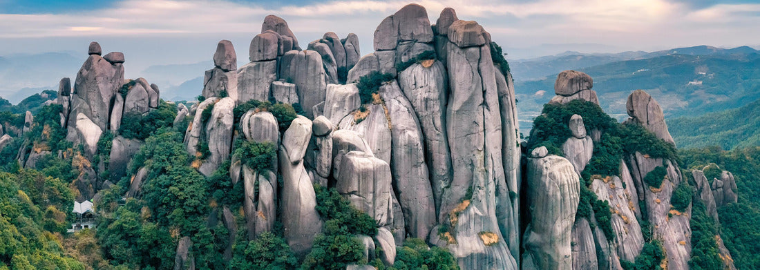 Noah Jigsaw Puzzle Taimu Mountain in the city of Ningde, Fujian Province, China, Panorama 1000 Pieces