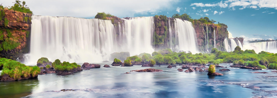 Noah Jigsaw Puzzle Iguazu Falls in Argentina, view from the Devil's Throat, Panorama 1000 Pieces