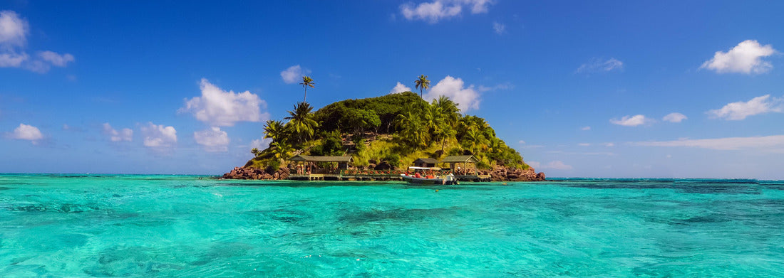 Small remote island Colombia 1000pc Panoramic Puzzle