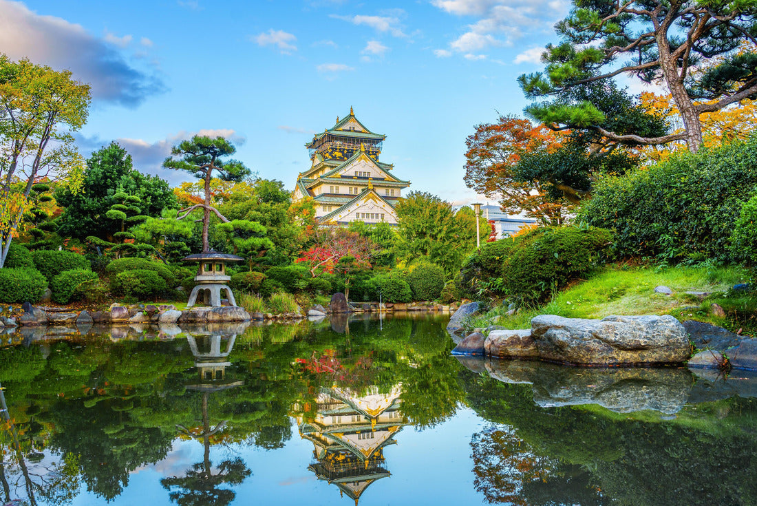 Osaka Castle, Landscape view of osaka castle museum at sunset sky in Autumn, Osaka, Japan 2000pc Puzzle