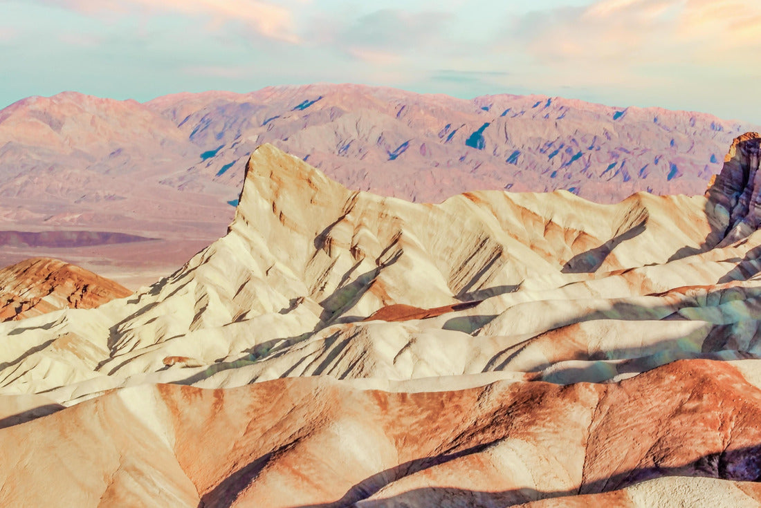 Zabriskie Point is a part of Amargosa Range located east of Death Valley in, Death Valley National Park in California 2000pc Puzzle