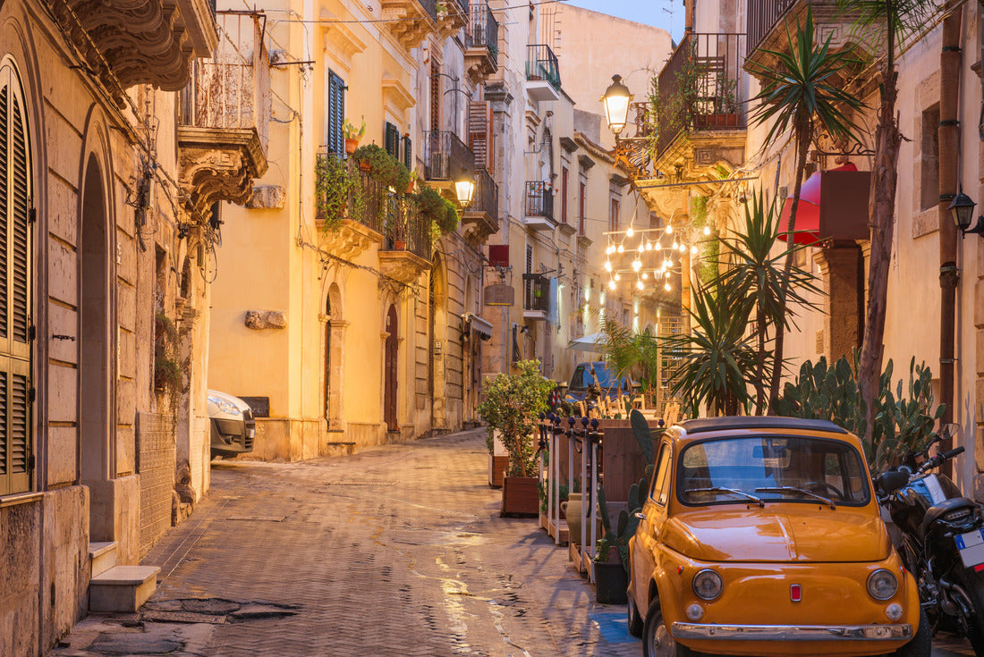 Syracuse, Italy's cityscape and street scene at dusk 2000pc Puzzle