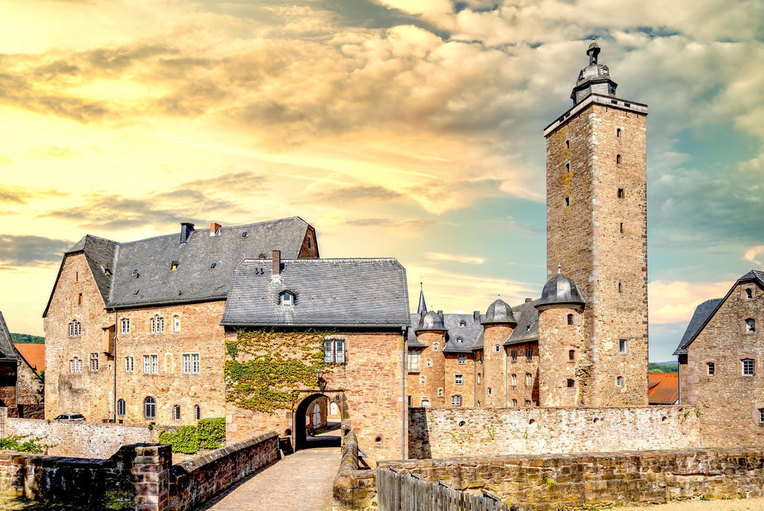 Castle, Steinau an der Strasse, Hessen, Germany 2000pc Puzzle