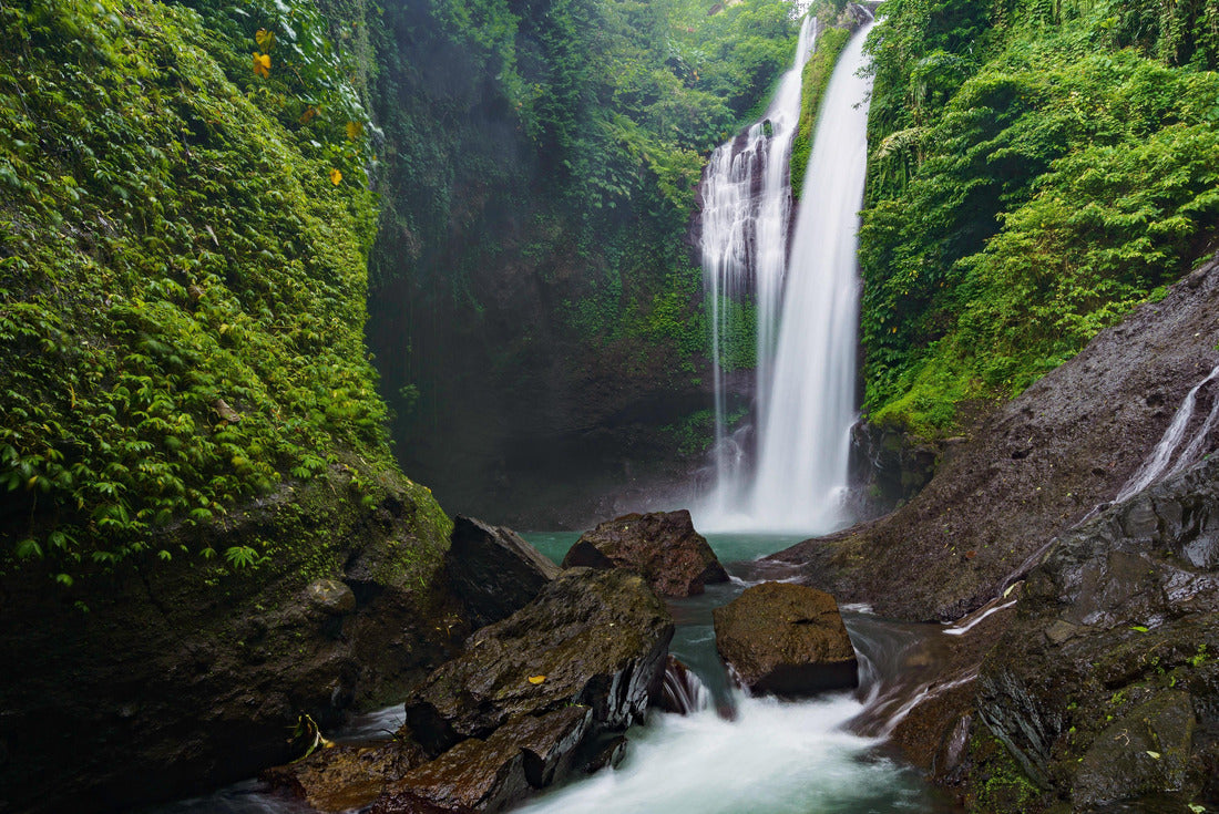 Aling Aling Waterfall, Bali, Indonesia 2000pc Puzzle