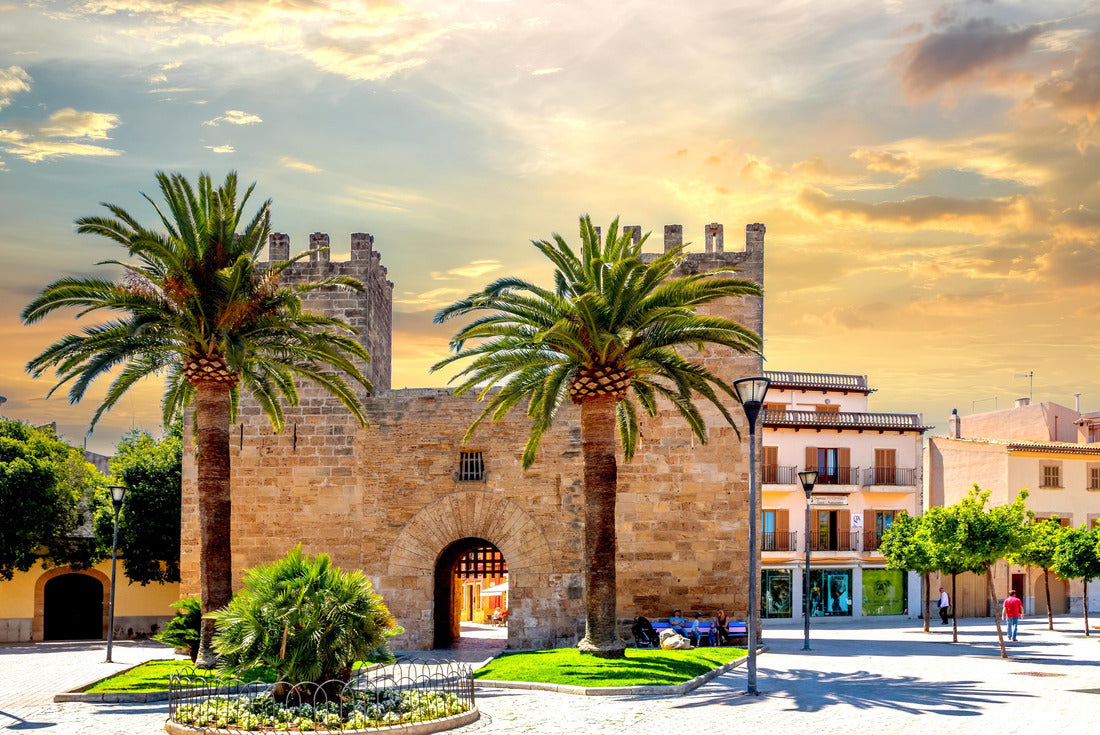 Historical city of Alcudia, Mallorca, Spain 2000pc Puzzle
