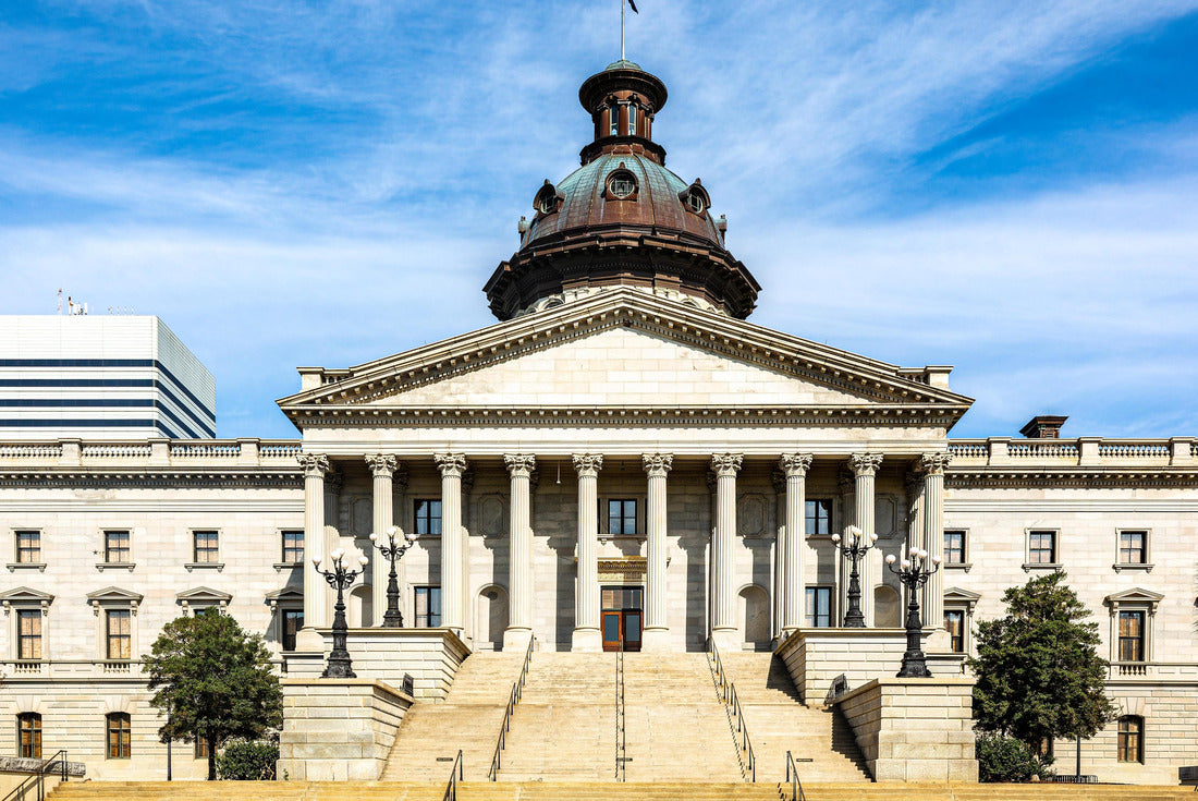 South Carolina State House, in Columbia, SC on a sunny morning. The South Carolina State House is the building housing the government of the U.S. state of South Carolina 2000pc Puzzle