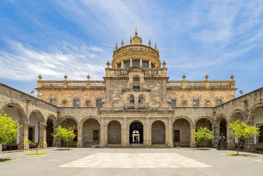 Daytime view of the Hospicio Cabanas in Guadalajara, Mexico 2000pc Puzzle