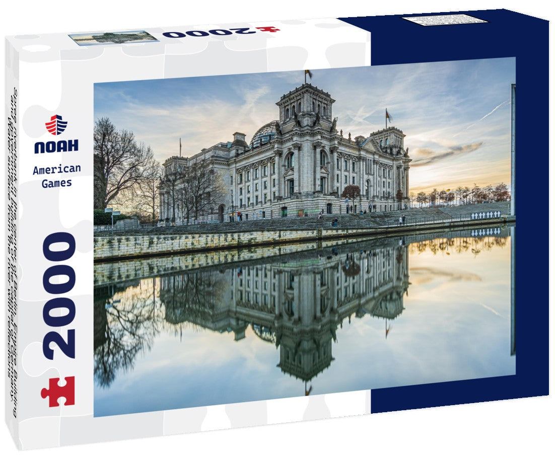 Spree riverbank in the center of Berlin. Empire Building and government building of the capital of Germany. Water surface from the river with reflections 2000pc Puzzle