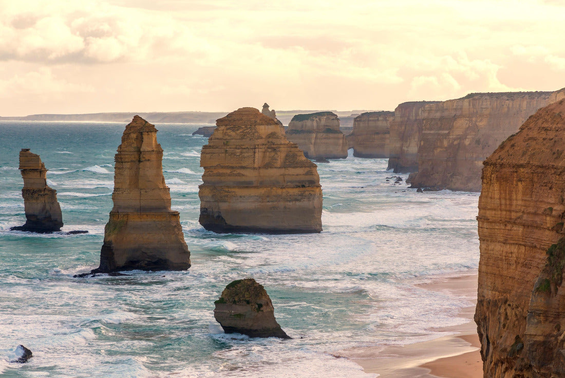 Noah Jigsaw Puzzle 12 Apostles limestone rock stacks along the rugged Great Ocean Road in Victoria in Australia 2000 pieces