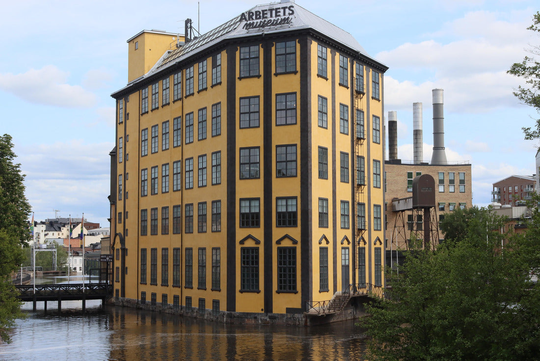 The Museum of Work is a museum in Norrköping, Sweden 2000pc Puzzle