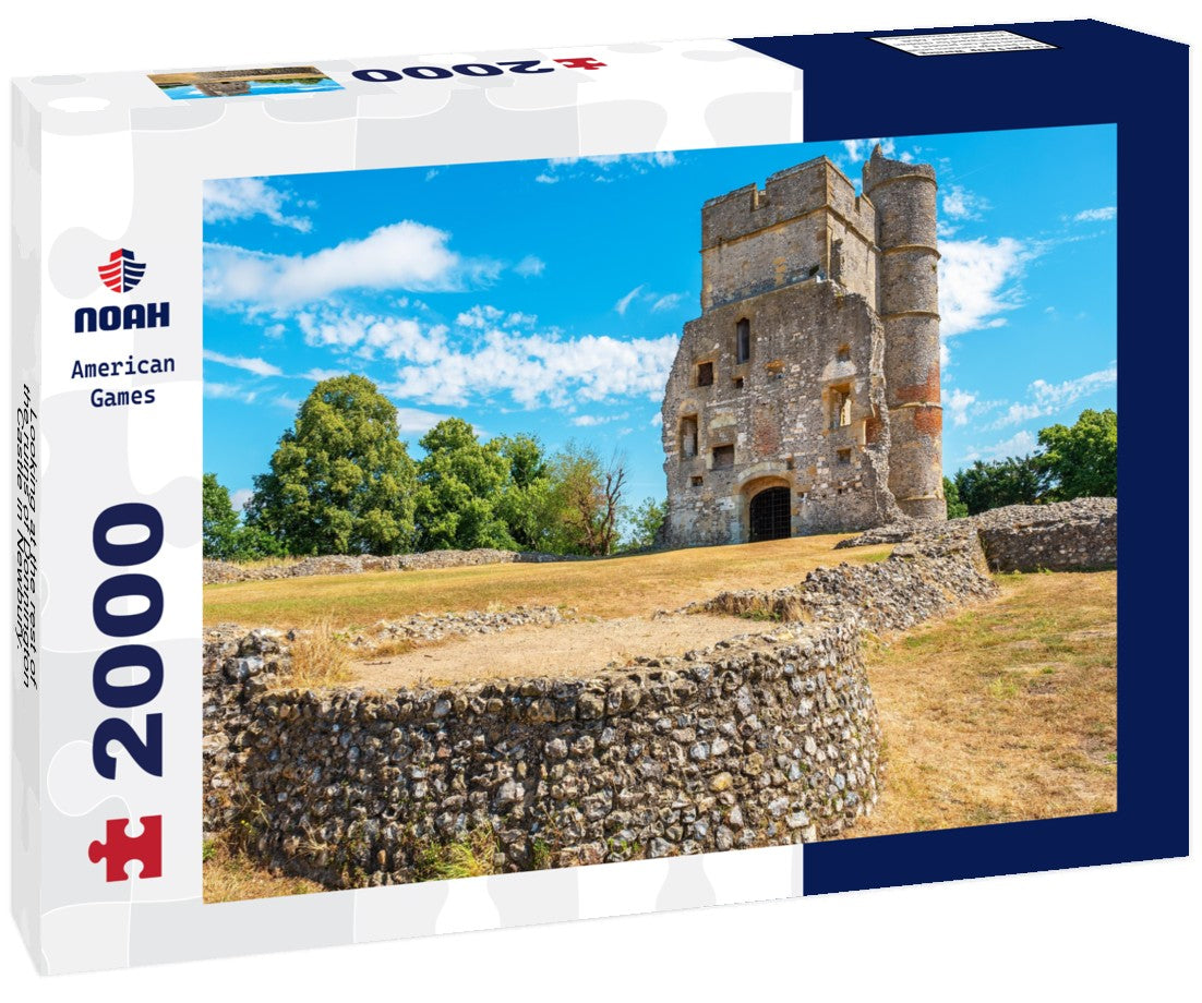 Looking at the rest of the ruins of Donnington Castle in Newbury. Berkshire, England 2000pc Puzzle