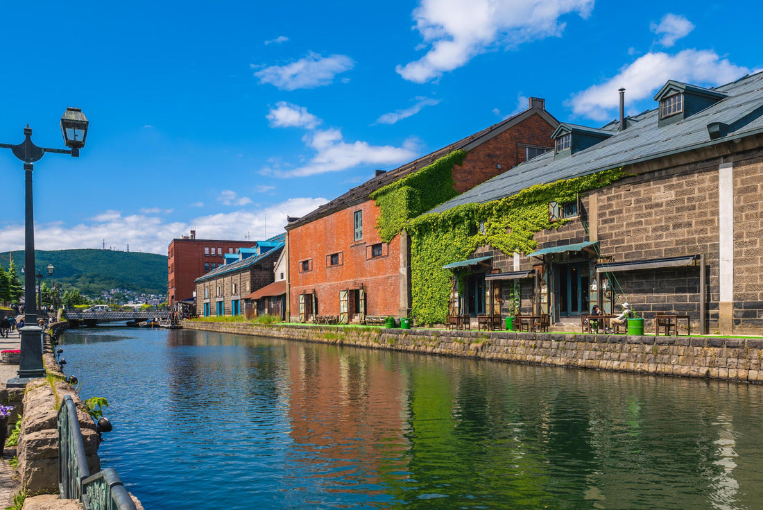 Canal in Otaru port city in Hokkaido, Japan. Translation: “Otaru Warehouse” 2000pc Puzzle