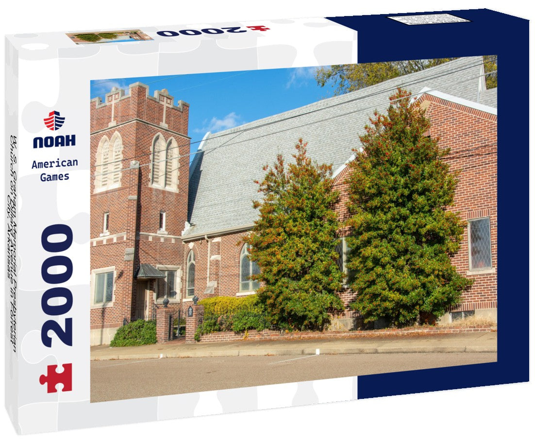 W. S. Graham Memorial Presbyterian Church on Dillard Avenue in Forrest City, Arkansas 2000pc Puzzle