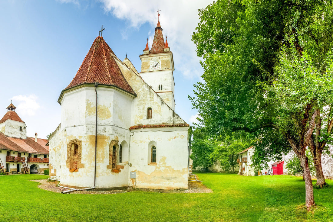 Church in Honigberg, Romania, Eastern Europe 2000pc Puzzle