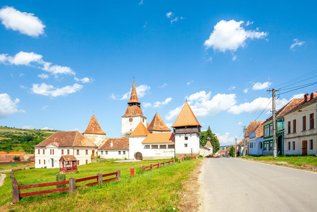 Fortified Church in Achita Arkeden, Vanatori, Romania 2000pc Puzzle