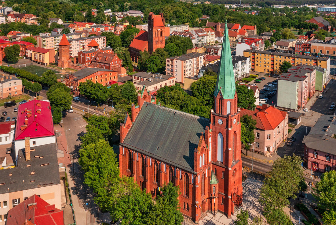 Beautiful architecture of the city of Lebork with fortified buildings of the Teutonic Castle, Poland 2000pc Puzzle