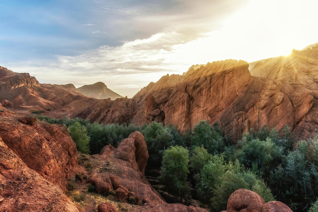 Mountain ridge called Monkey Fingers or Monkey paws in Dades gorge, Atlas Mountains, Morocco., Scenic tourist walking trail. Vacation in Morocco 2000pc Puzzle
