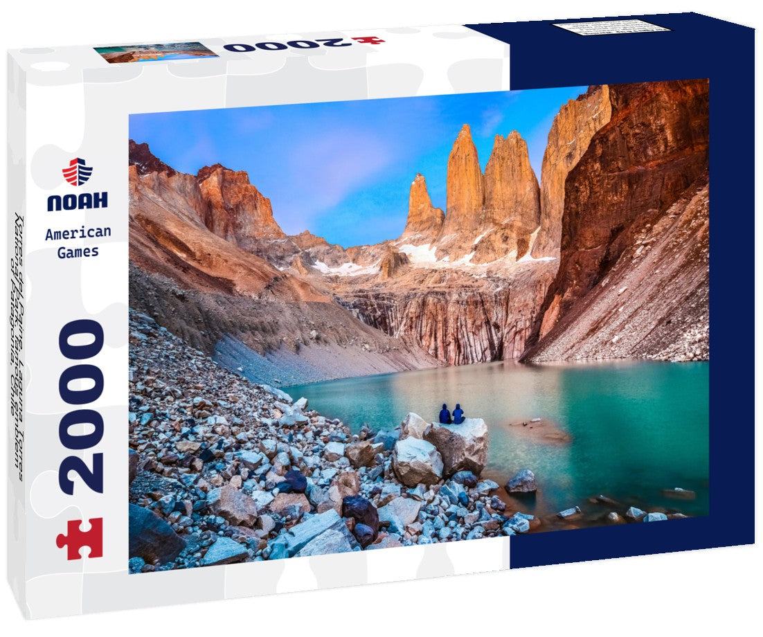 Torres del Paine, Laguna Torres National Park, famous emblem of Patagonia, Chile 2000pc Puzzle