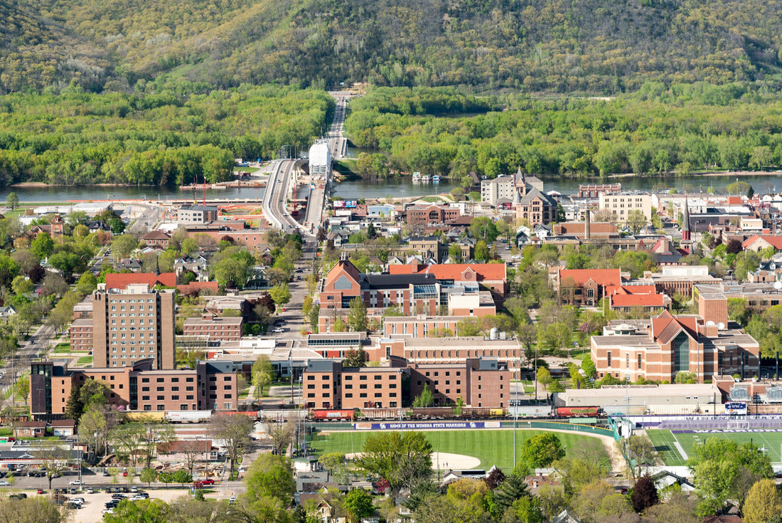 Bird's Eye View of Winona, Minnesota Looking East 2000pc Puzzle