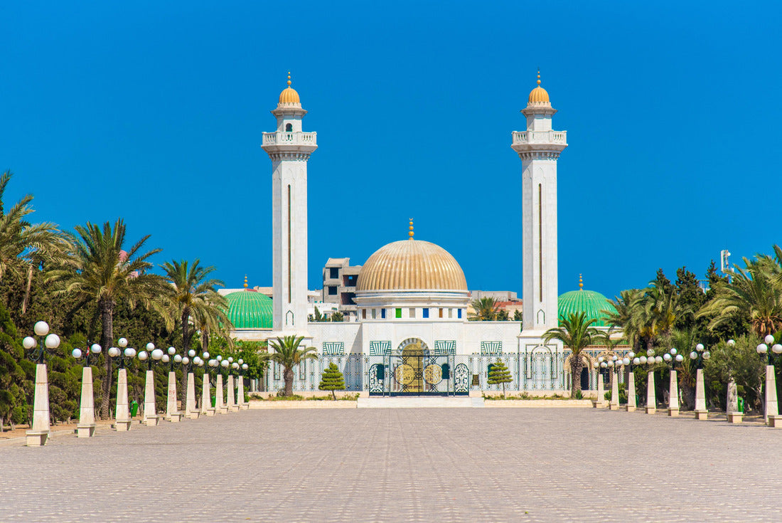 Noah Jigsaw Puzzle Mausoleum of Habib Bourgiba, the first president of the Tunisian Republic. Monastir 2000 pieces