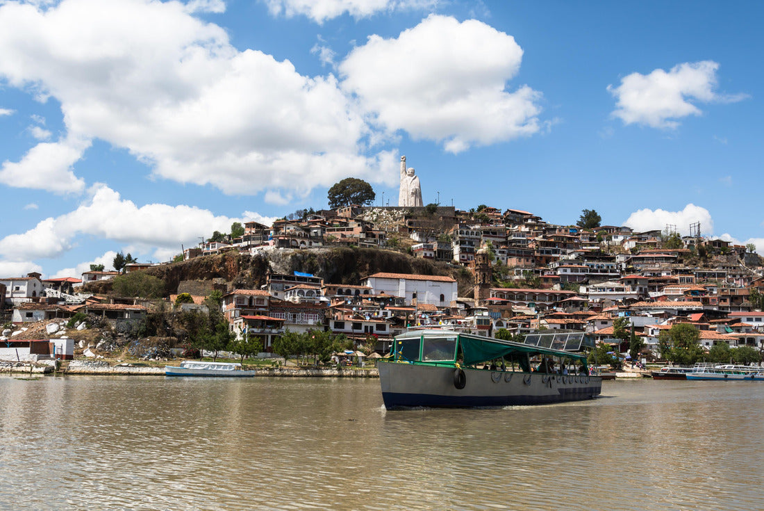 Noah Jigsaw Puzzle Boat in Lake of Patzcuaro Michoacán 2000 pieces
